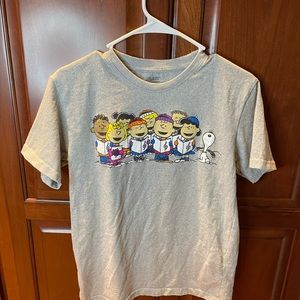 Peanuts Christmas Caroling Tshirt  Size M Gray